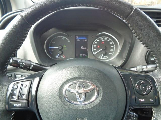 Toyota Yaris 1.5 Hybrid 5 porte Business