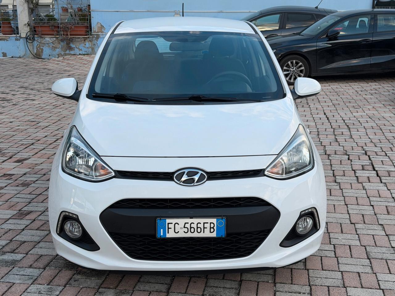 Hyundai i10 1.0 MPI Login