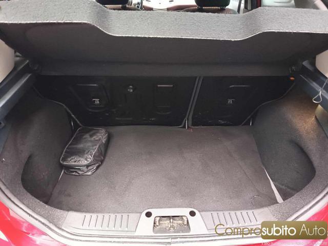 FORD Fiesta + 1.4 5 porte Bz.- GPL