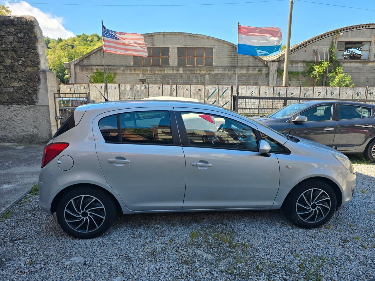 Opel Corsa 1.2 85CV 5 porte GPL-TECH Club