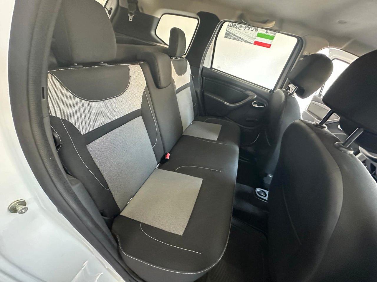 Dacia Duster 1.5 dci Laureate 4x2 s&s 110cv my17