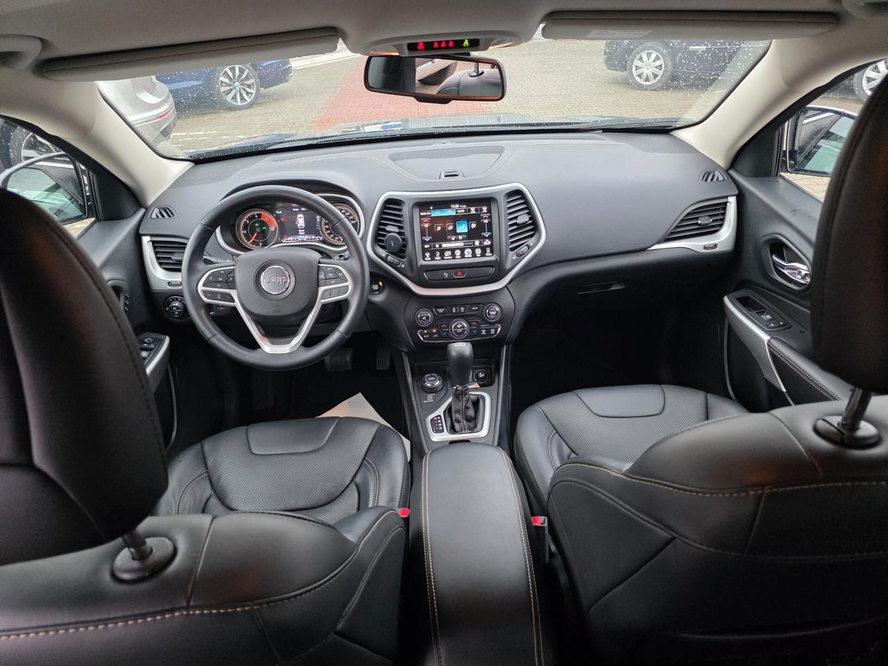 Jeep Cherokee 2.2D 200cv strafull 4WD automatic