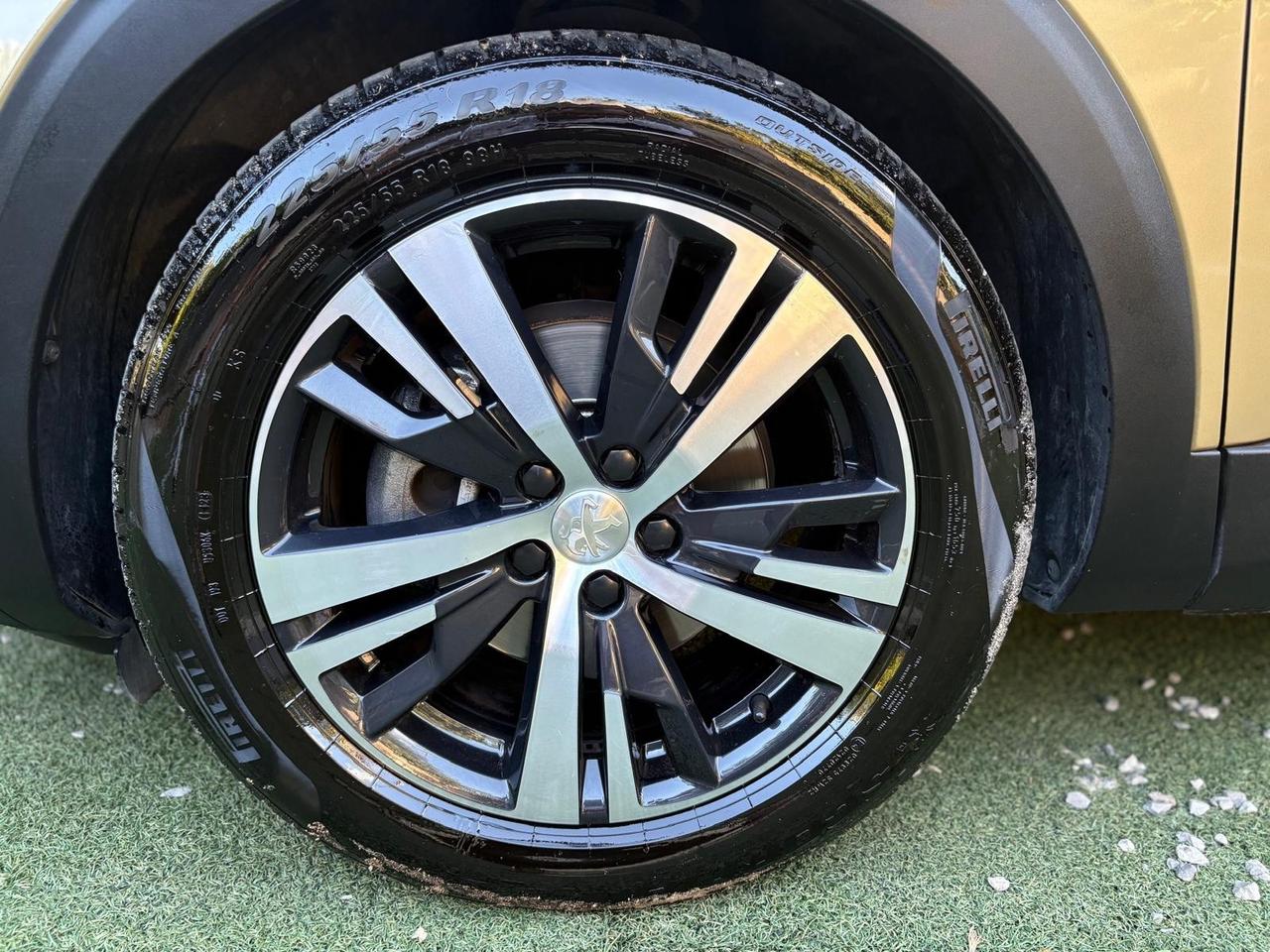PEUGEOT 3008 ALLURE HDI COME NUOVA