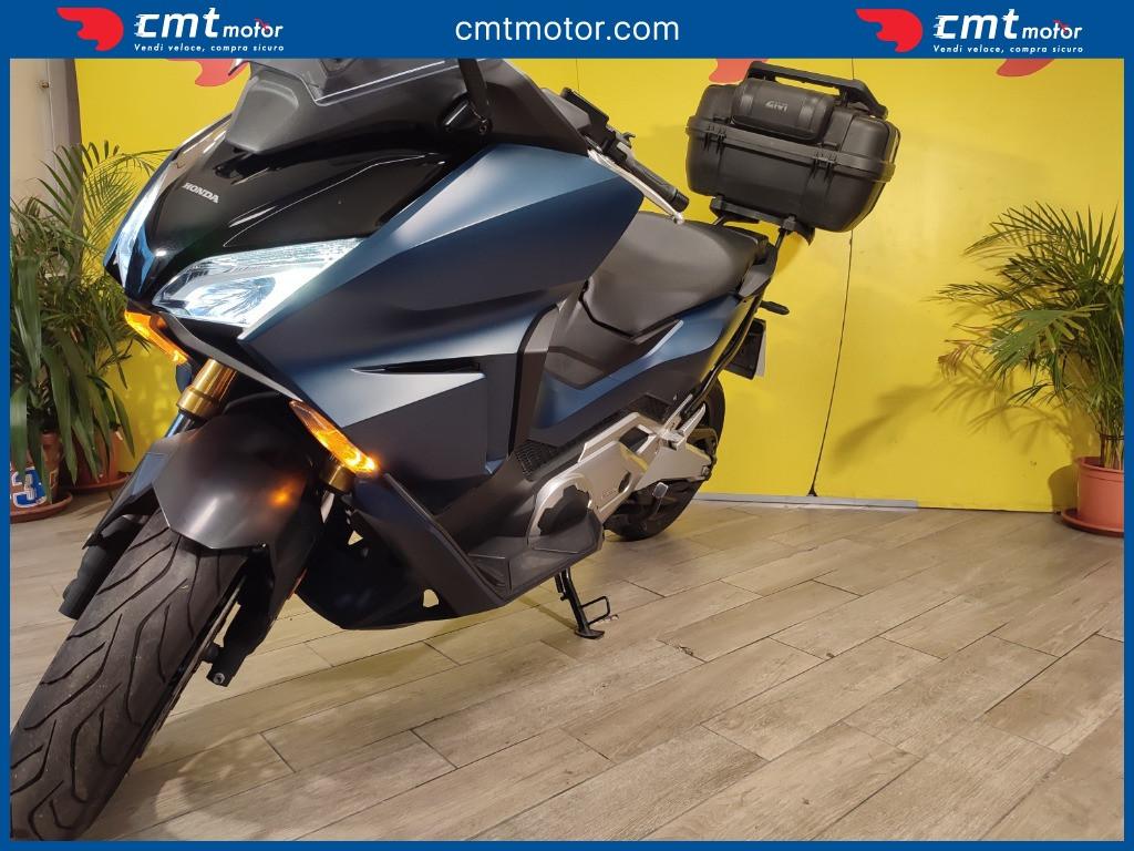 Honda Forza 750 - 2022
