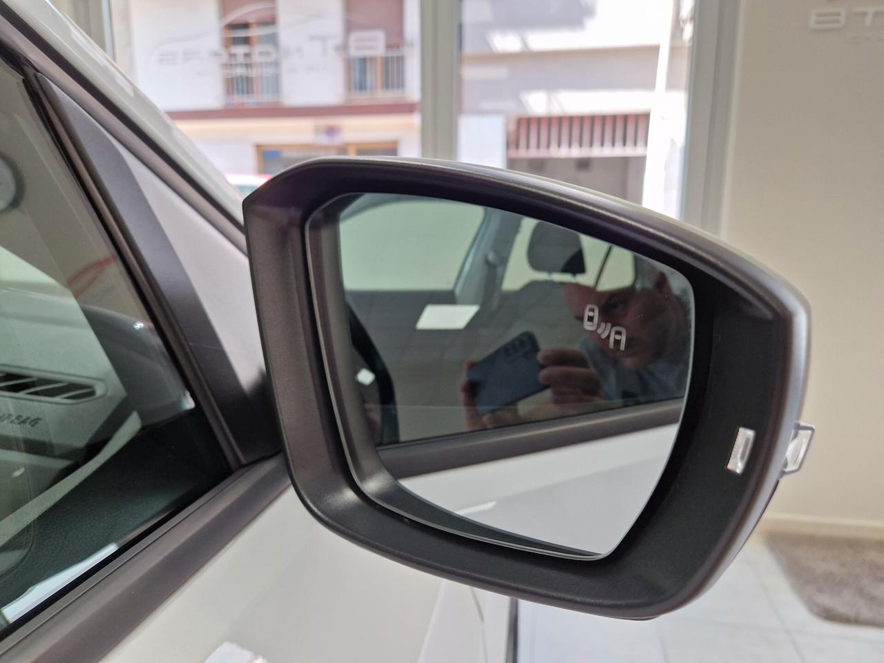 Volkswagen T-Cross 1.6 TDI SCR Style BMT