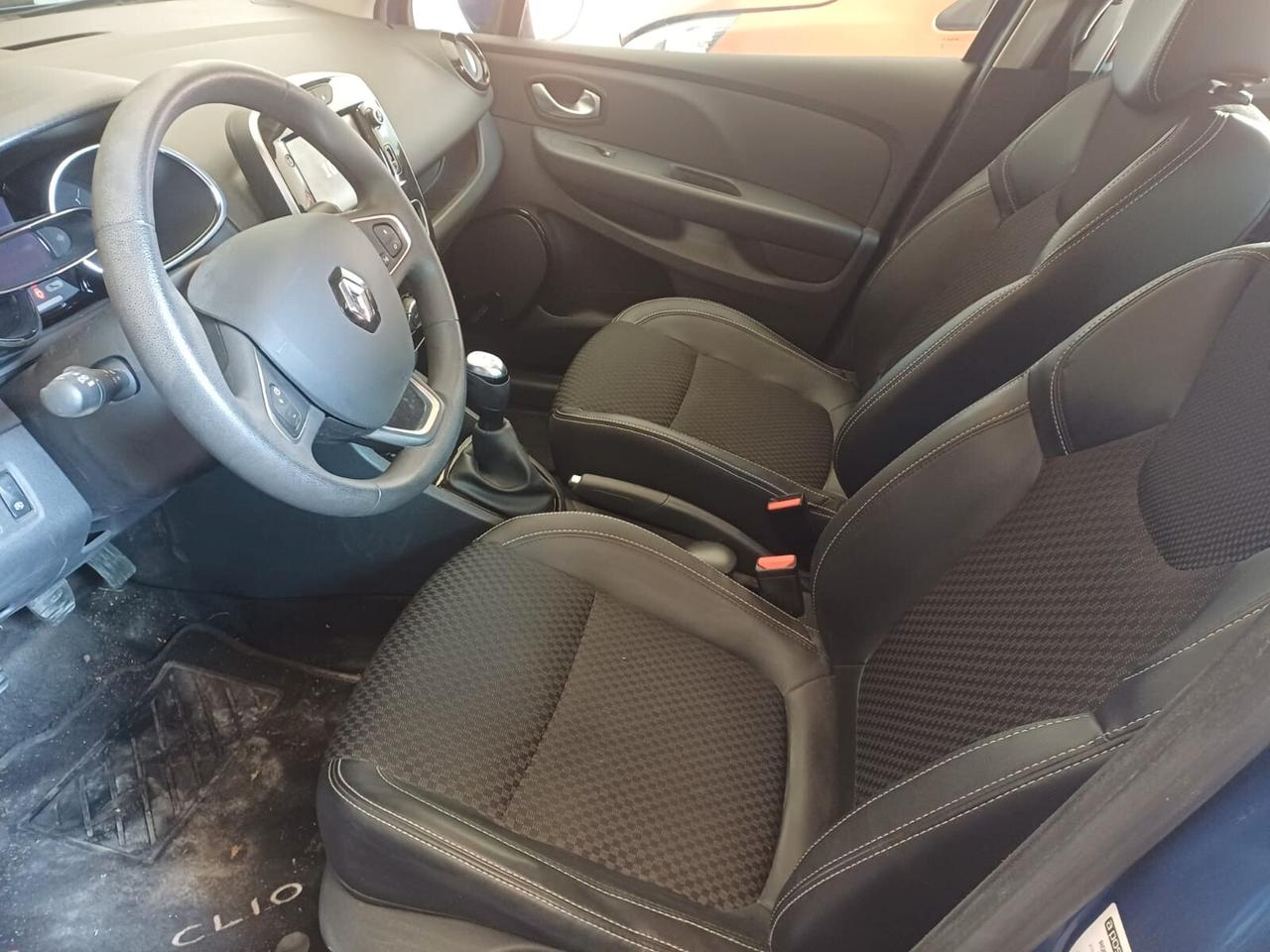 Renault Clio dCi 8V 90 CV 5 porte Moschino Zen