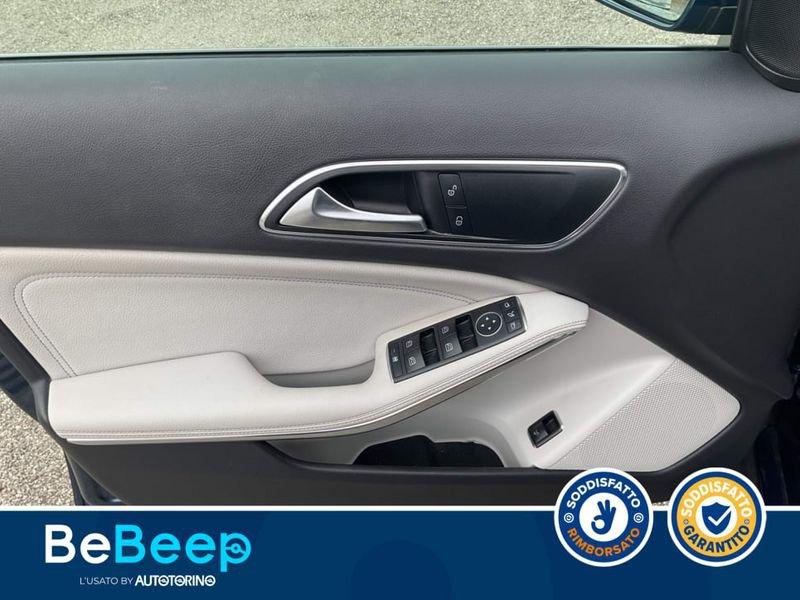 Mercedes-Benz GLA 200 SPORT AUTO