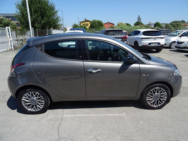 Lancia Ypsilon Ypsilon 1.2 69 CV 5 porte Platinum