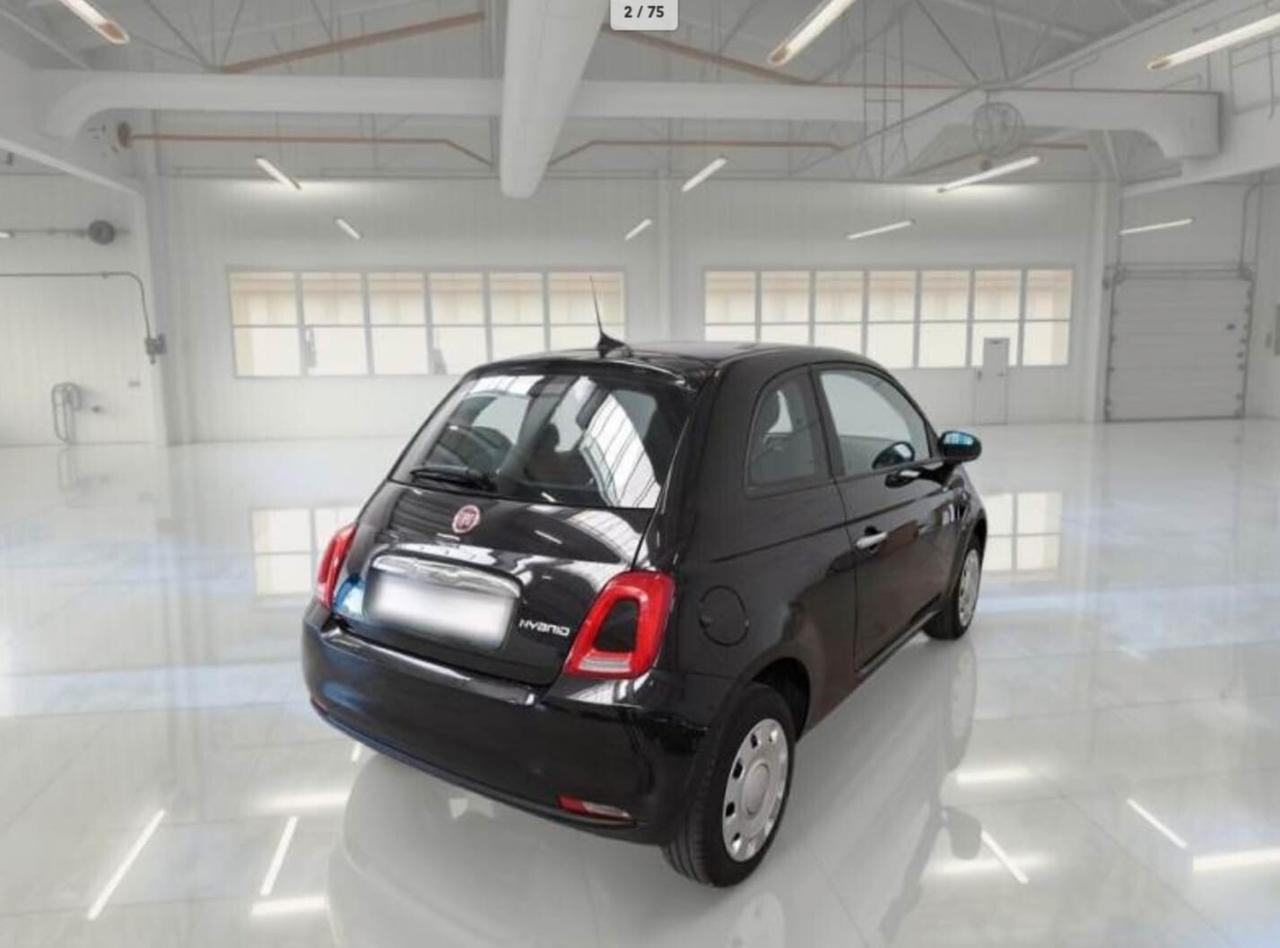 Fiat 500 1.0 Hybrid Red