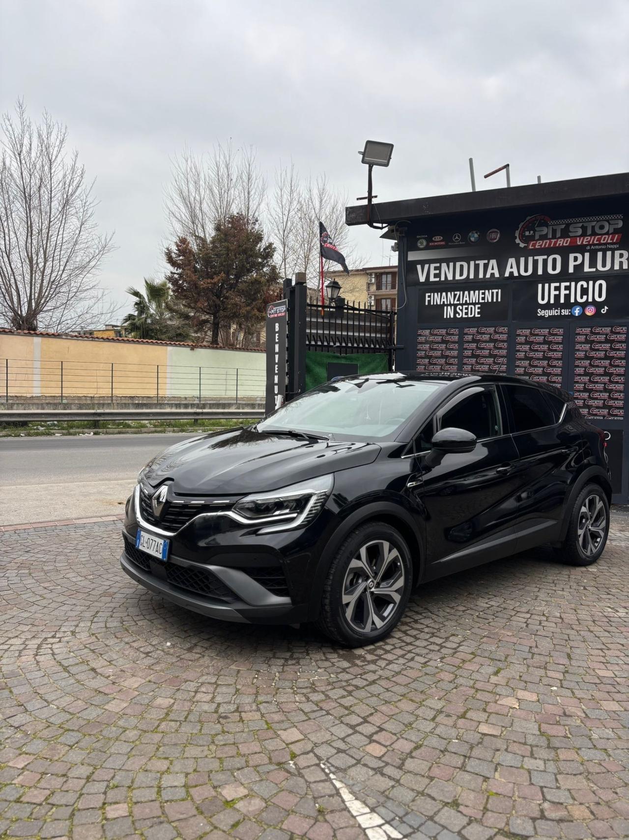 Renault Captur Full Hybrid E-Tech 145 CV RS Line