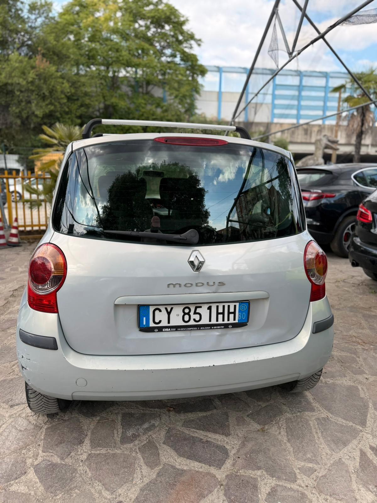 Renault Modus 1.2 16V Luxe Privilège