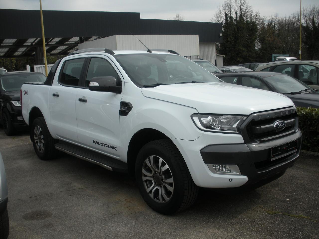 Ford Ranger 2.2 TDCi aut. DC Wildtrak 5 posti