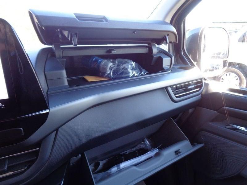 Ford Transit Custom Transit Custom 320 2.0 EcoBlue 170CV aut. PC-TN Nugget Tit.