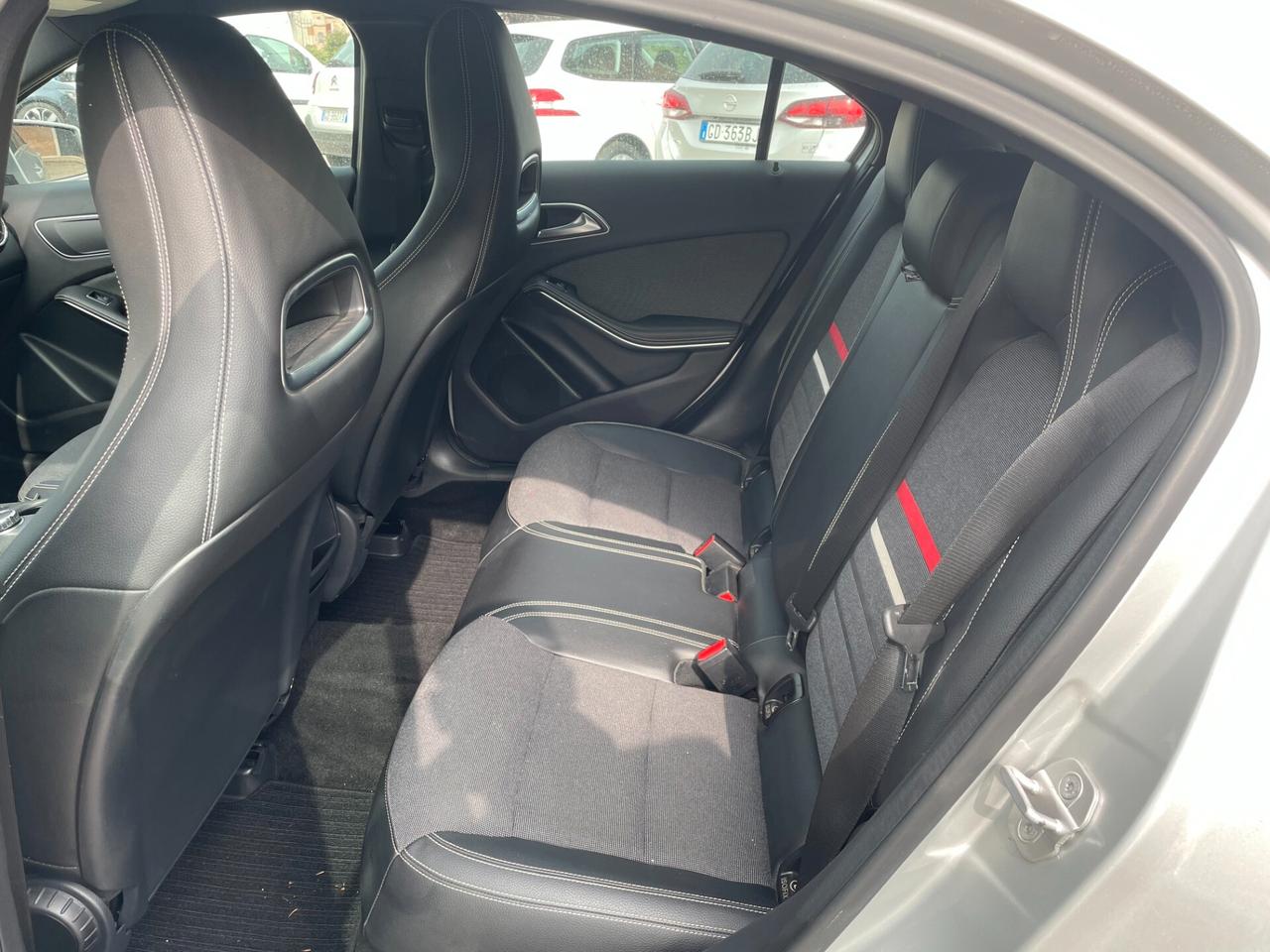 Mercedes-benz A 180 CDI BlueEFFICIENCY Sport RETROCAMERA