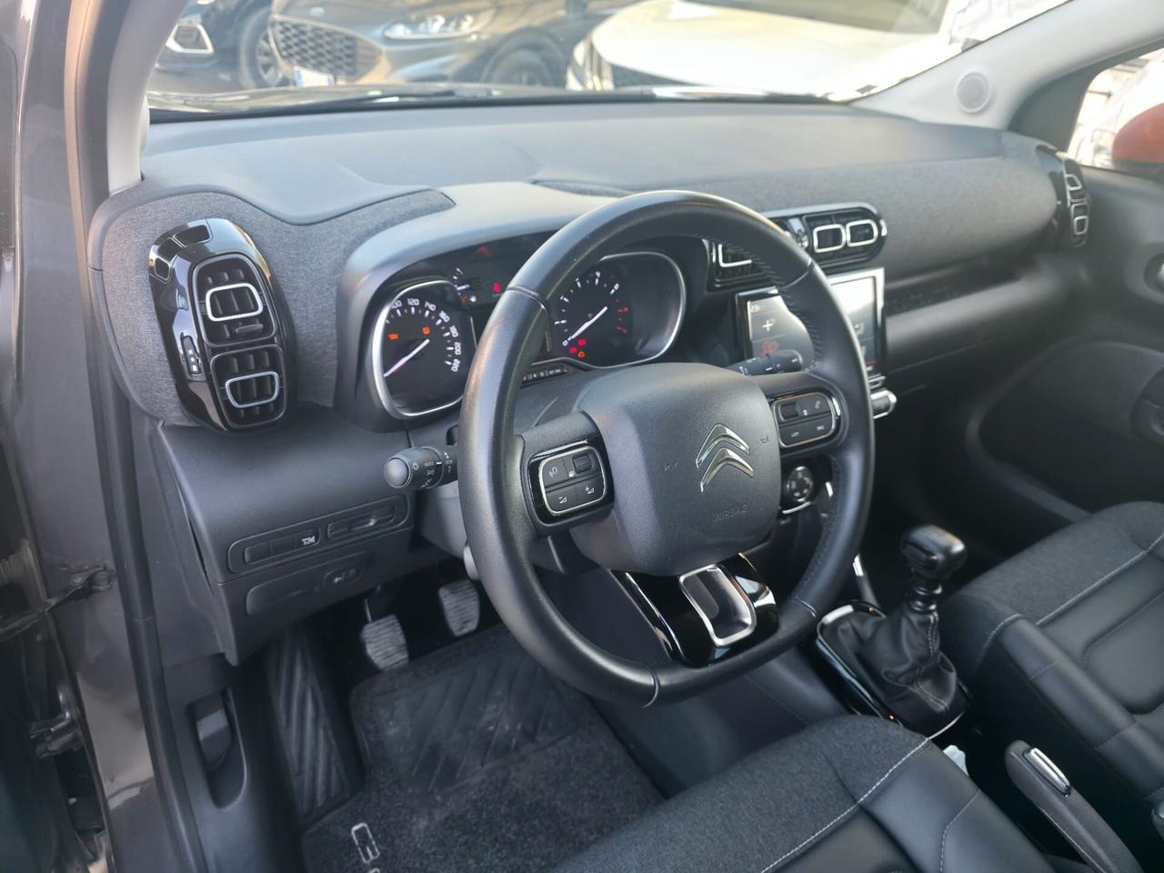 Citroen C3 Aircross BlueHDi 110 S&S Shine Pack