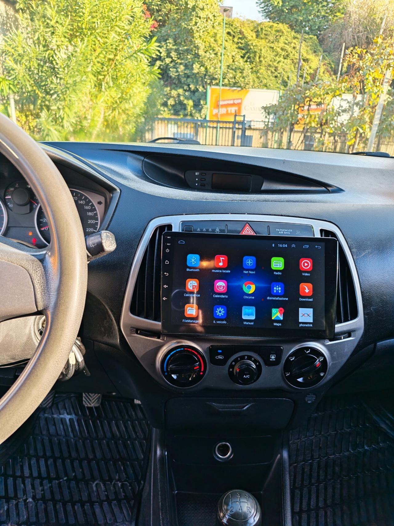 Hyundai i20 1.2 benzina CARPLAY SCHERMO 2013