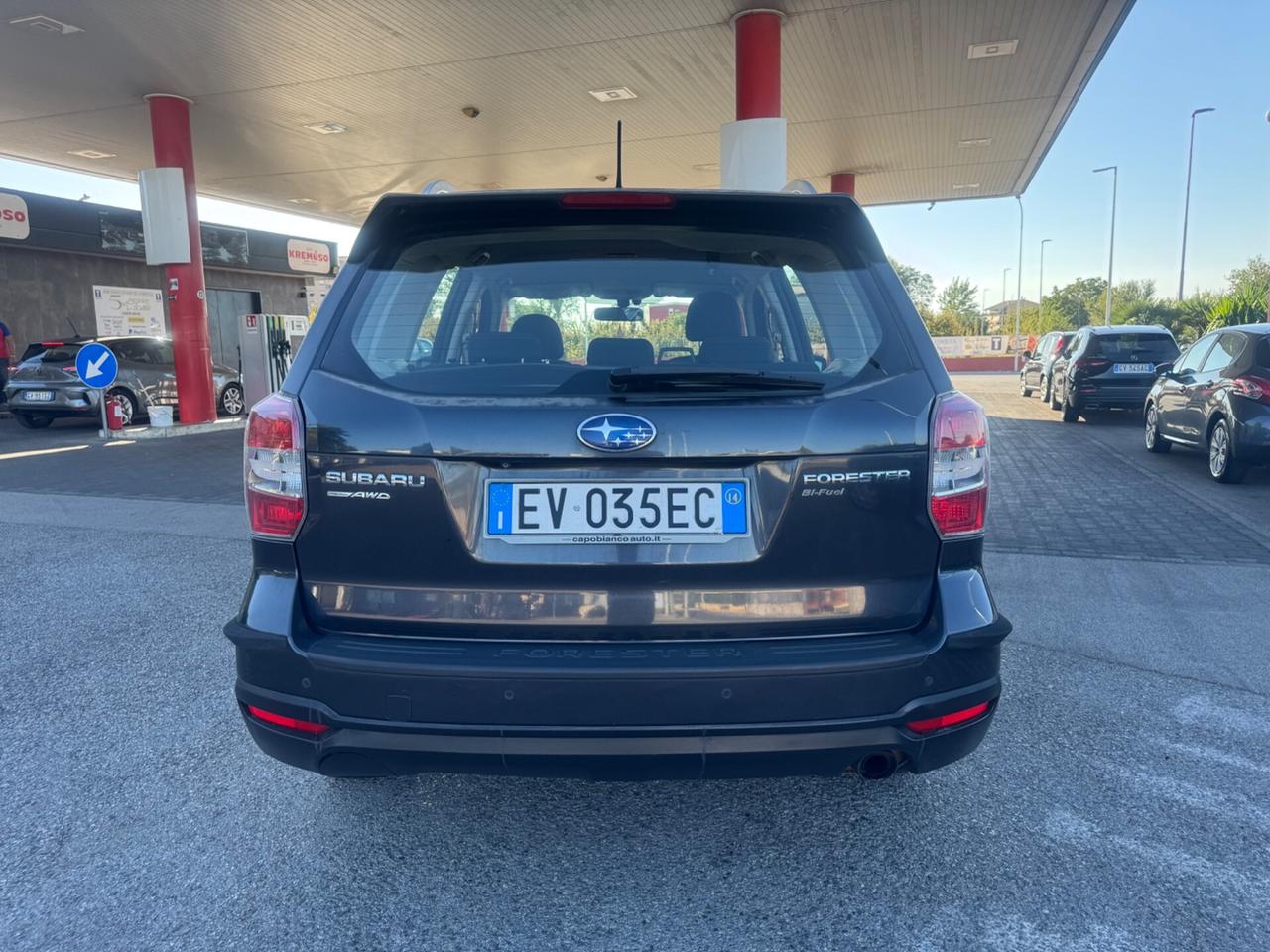 Subaru Forester 2.0i BI-Fuel Exclusive Automatico