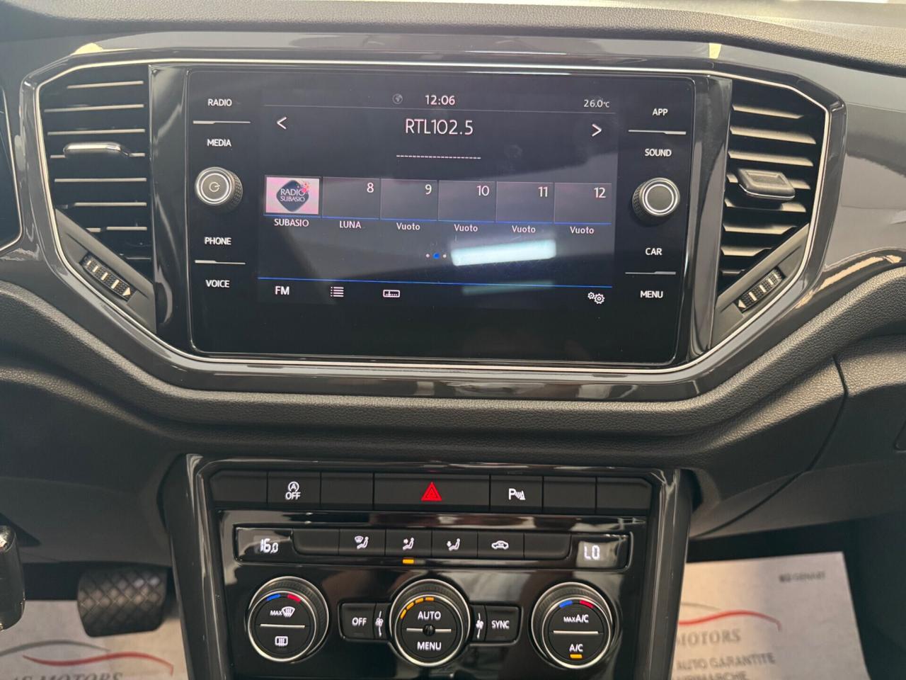 Volkswagen T-Roc 2.0 TDI 150 CV DSG TETTO APRIBILE