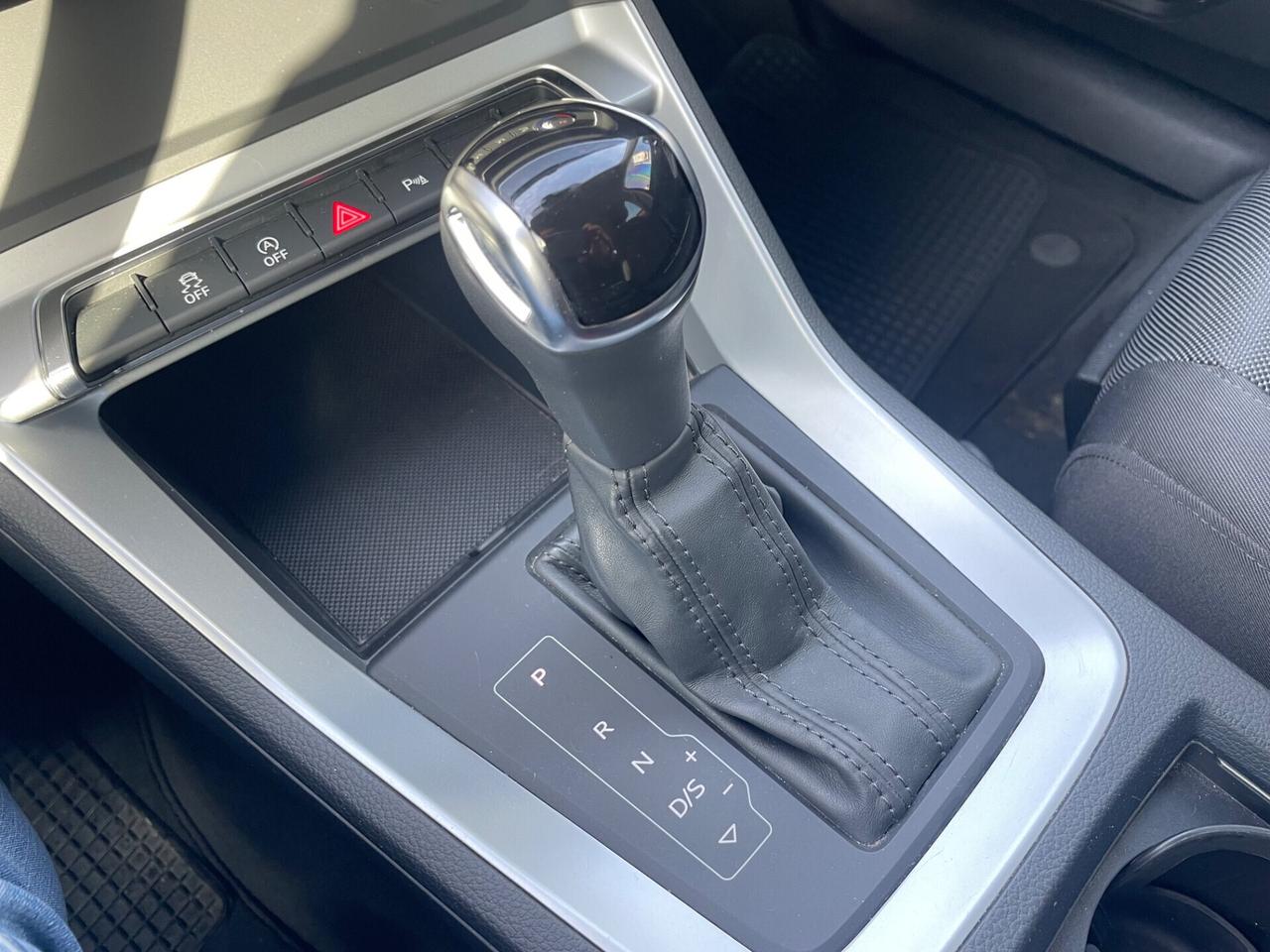 Audi Q3 35 TDI S tronic Business Advanced