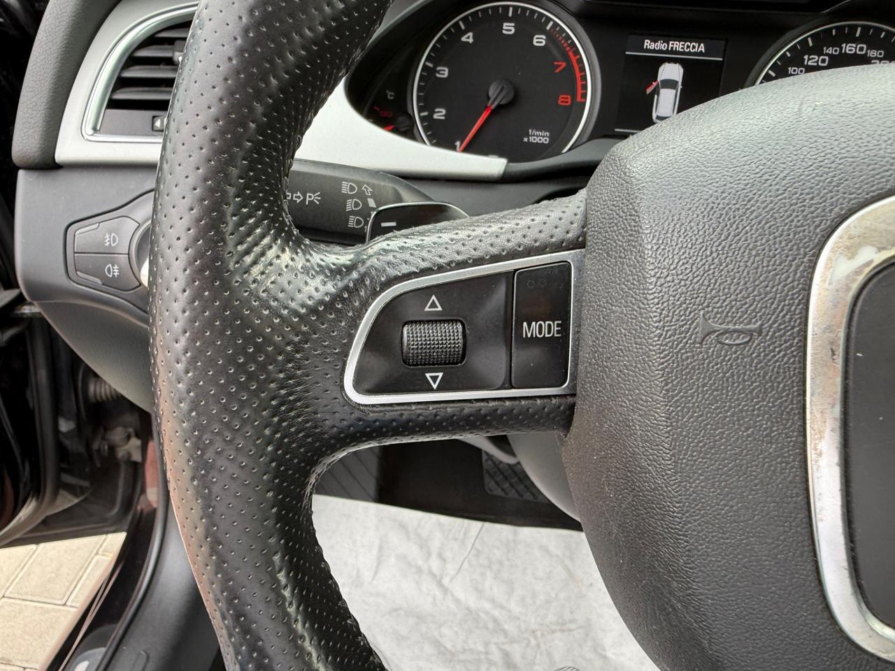 Audi A4 Avant 2.0 TFSI 211 CV quattro TETTO*S-LINE