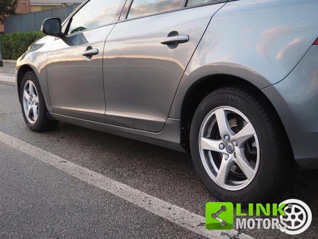 VOLVO V60 D2 Geartronic Kinetic