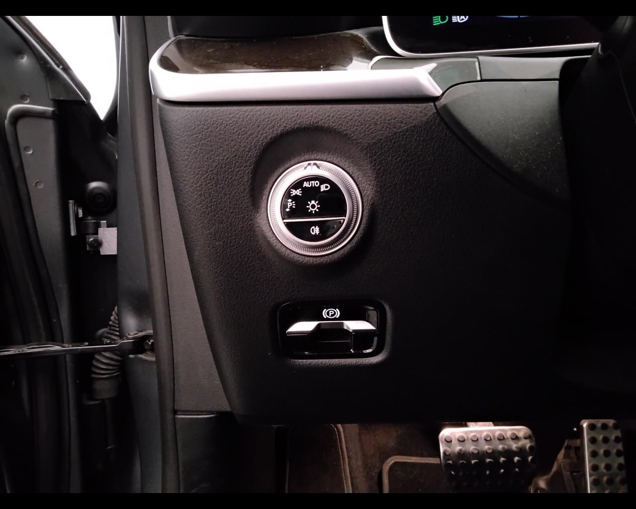 Mercedes-Benz Classe C-S206 SW 2021 - C SW 220 d mhev Premium auto