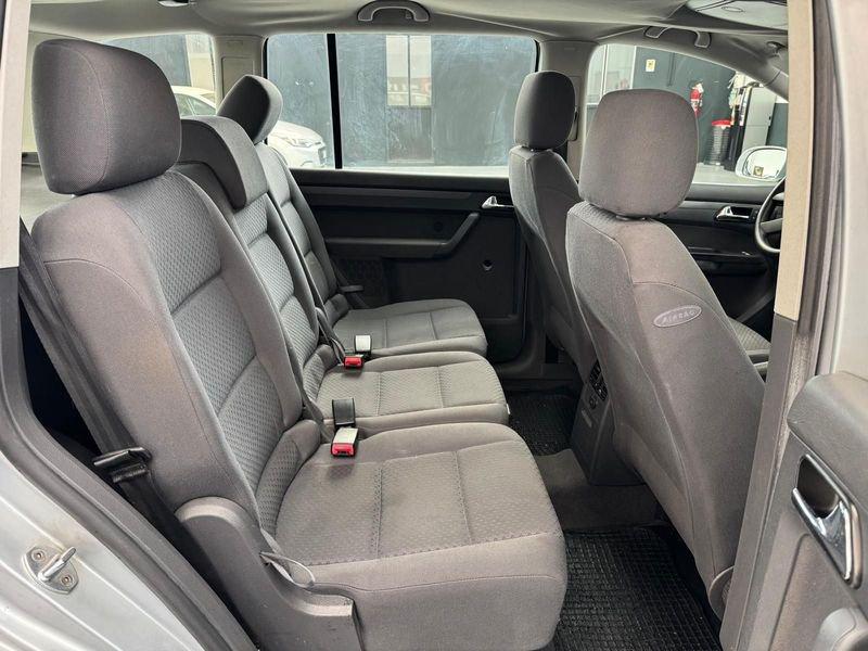 Volkswagen Touran Touran 1.9 tdi Highline dpf