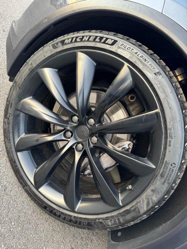 TESLA Model X 90kWh Dual Motor SUPERCHARGER A VITA