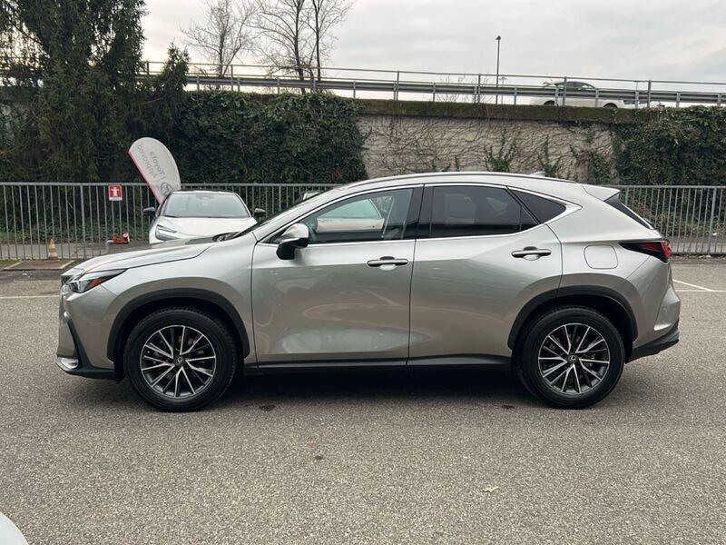 Lexus NX NX Hybrid 4WD Premium IVA ESPOSTA COMPRESA