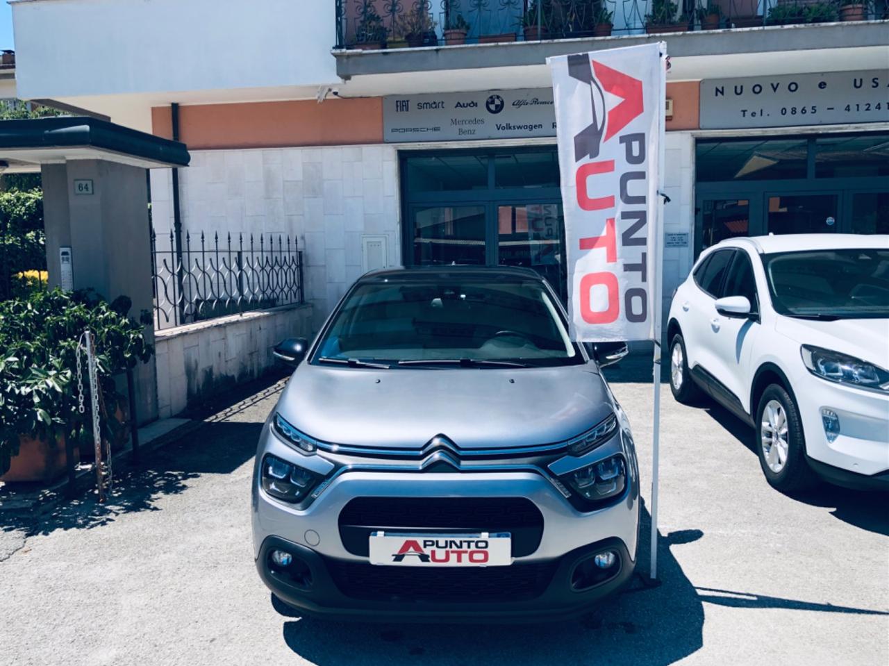Citroen C31.2 110 CV TETTO NERO Shine -telecam-