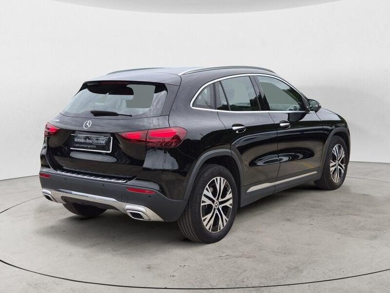Mercedes-Benz GLA 180 Progressive Advanced Plus auto