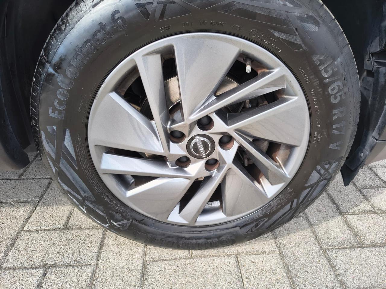 Nissan Qashqai 1.3 MHEV MILD/HYBRID-CAMBIO AUTOMATICO-158CV