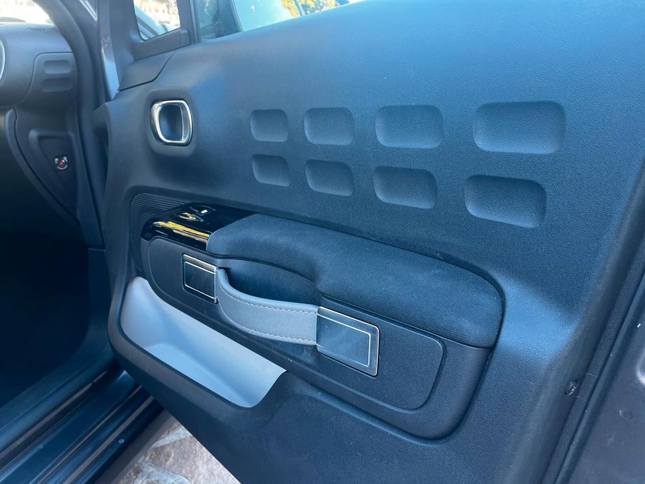 Citroen C3 PureTech 83 S&S Shine