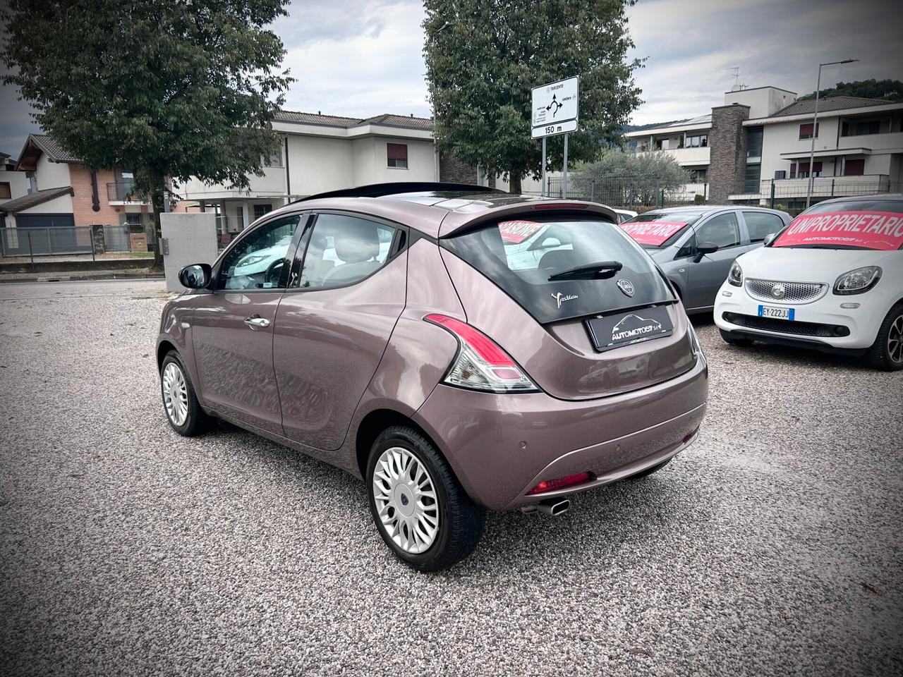 Lancia Ypsilon 1.3 MJT- TETTO APRIBILE-UNIPROPRIETARIO