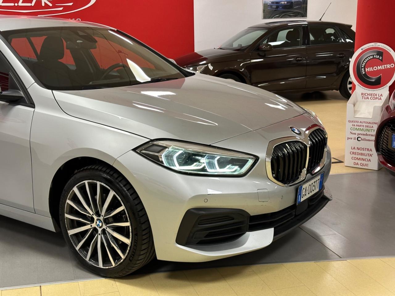 Bmw 118 118d 5p. Business Advantage