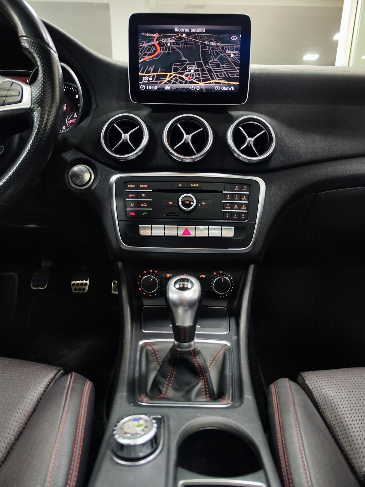 Mercedes-benz CLA 200 d Premium Amg Tetto Full