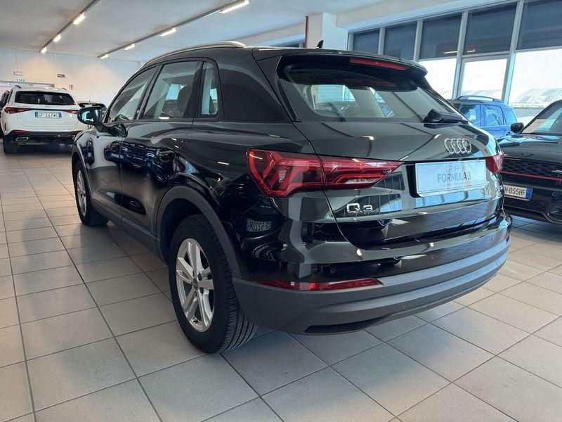 Audi Q3 2.0 35 TDI Business Advanced S Tronic