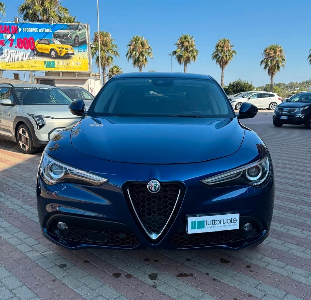Alfa Romeo Stelvio 2.2 Turbodiesel 190 CV AT8 RWD