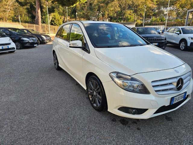 MERCEDES-BENZ B 180 CDI Automatic Executive