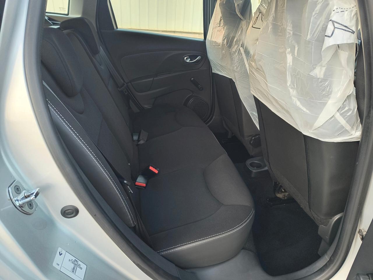 Renault Clio Sporter 1.5 dCi 8V 75CV Costume National