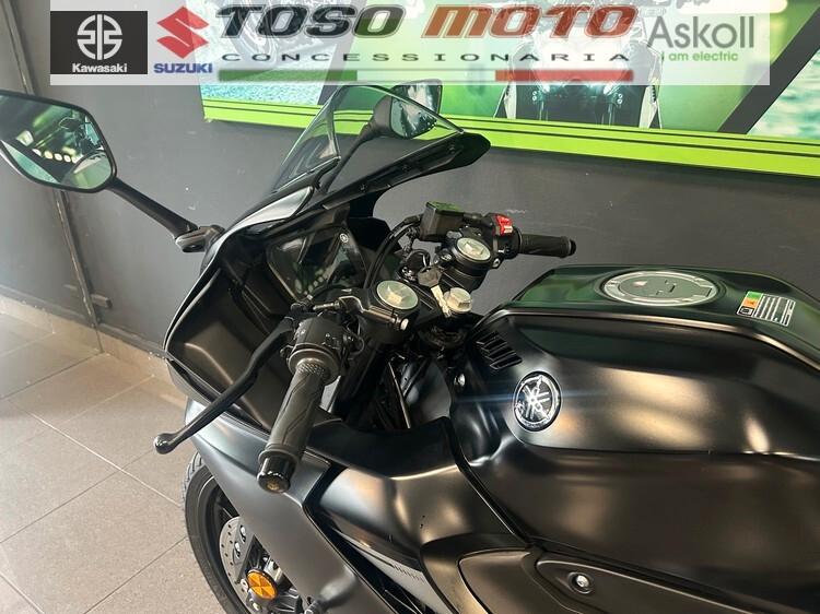 Yamaha YZF R125 R
