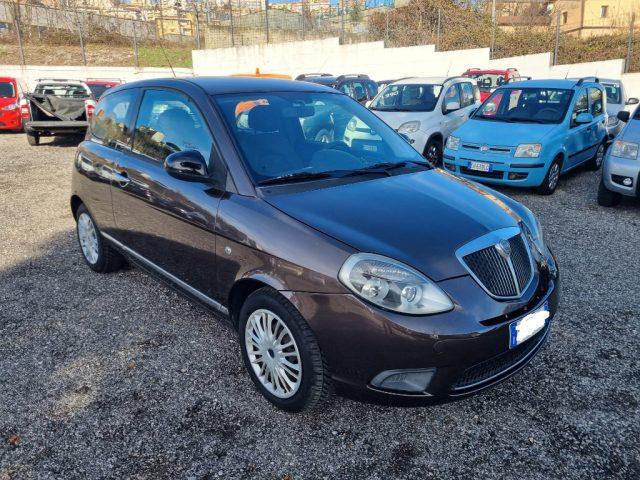 LANCIA Ypsilon 1.2 69 CV Diva