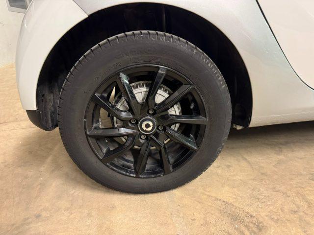 SMART ForFour 70 1.0 twinamic Supertech