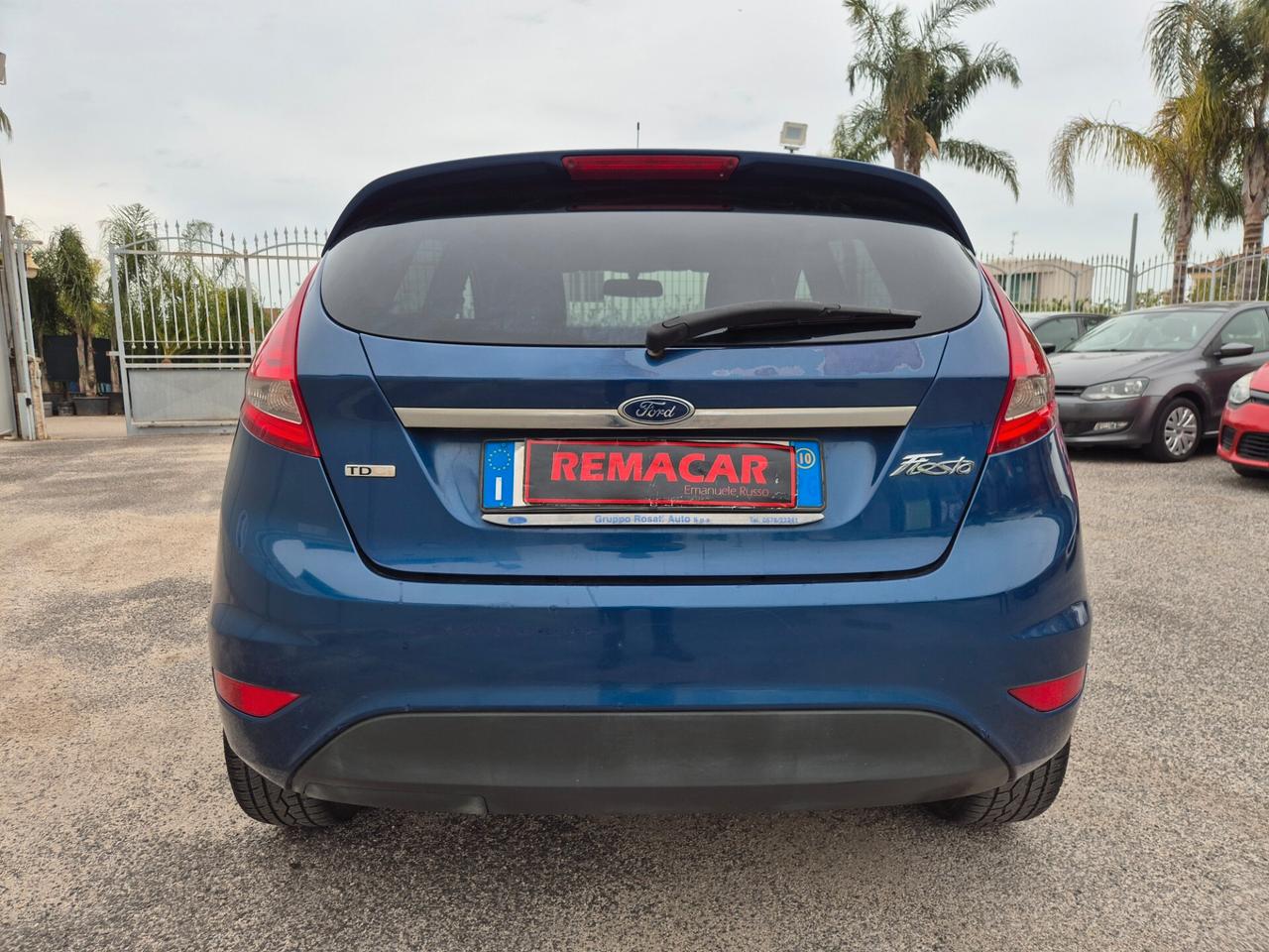 Ford Fiesta RESTAYLING 1.4 TDCi 5p. Titanium