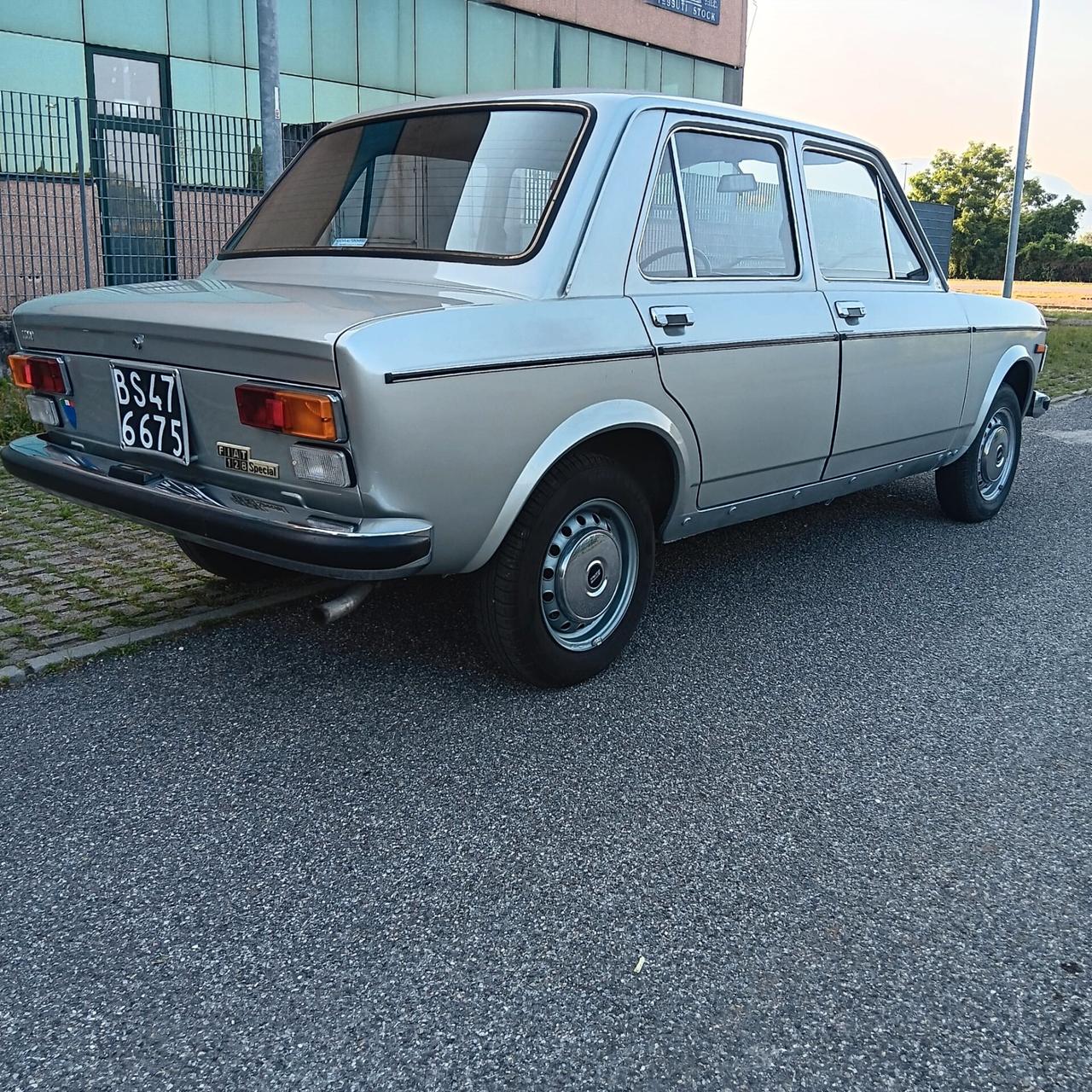 Fiat 128 Special