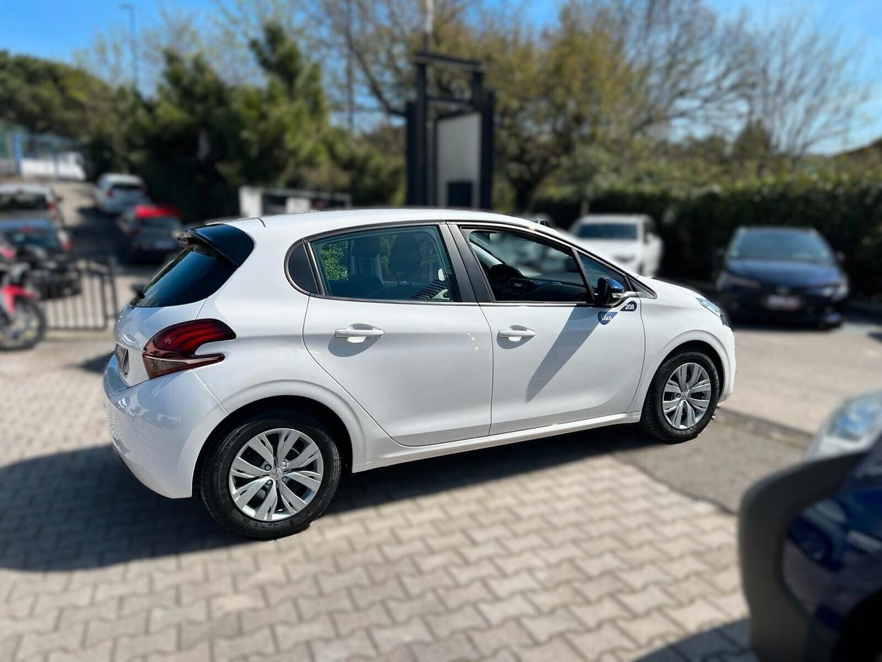 Peugeot 208 PureTech 68 5 porte Like