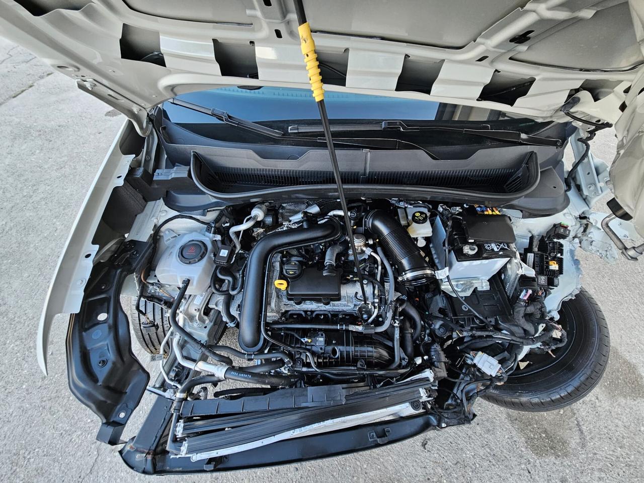 Volkswagen T-Cross 1.0 tsi Life 115cv INCIDENTATA