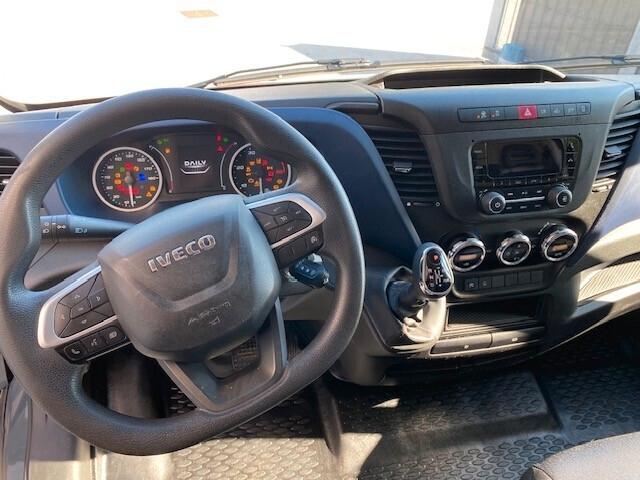 IVECO DAILY 35 S 140 hi matic. H2 L2