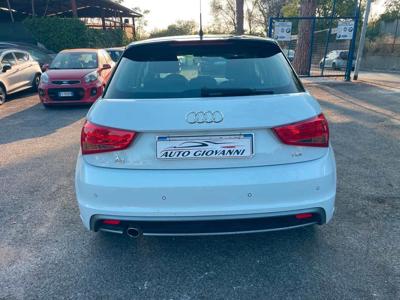 Audi A1 1.6 TDI S line edition plus