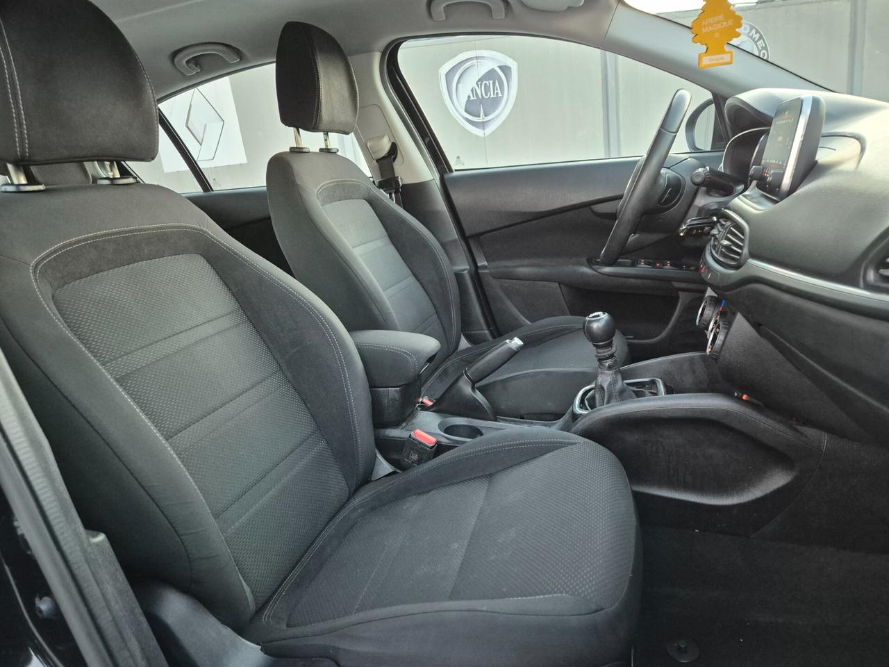 Fiat TIPO 1.6 Mjt 120 CV BERLINA Lounge NUOVA FULL 2017